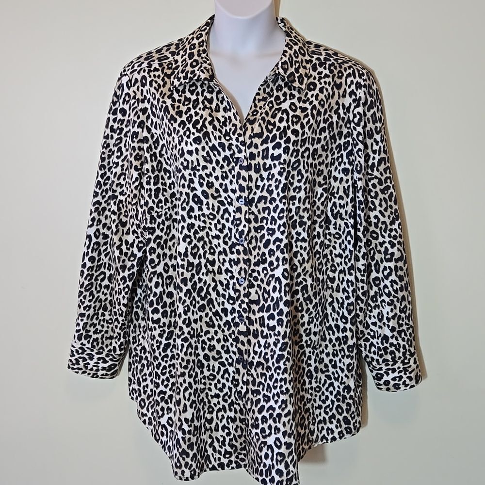 Foxcroft Leopard‎ Print Cotton Button Down Shirt 24W Wrinkle Free No Iron